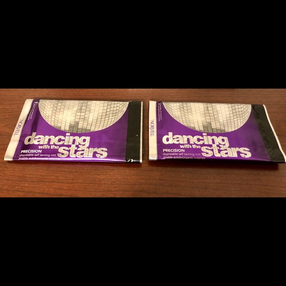 Dancing with the Stars self tanning mitts - Picture 2 of 6